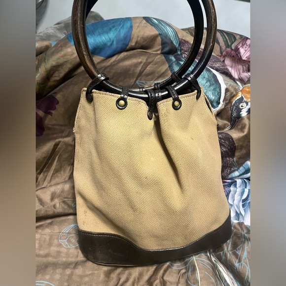 Gucci Tan and Brown Shoulder Bag - Picture 5 of 7